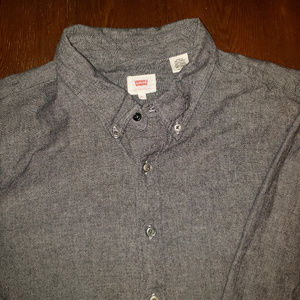 Men's Grey Levi's button down shirt